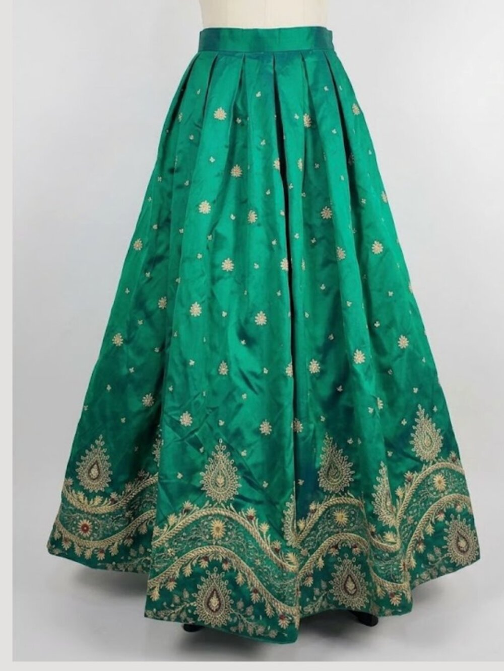 Vintage Traditional Indian Emerald Green Raw Silk Lehenga Skirt Gold Zardozi
